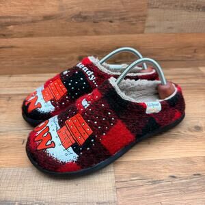 LL Bean  daybreak womens size 8 shoes black red plaid snoopy peanuts slippers